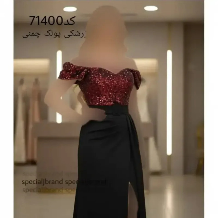 ماکسی مجلسی زنانه کرپ غواصی و پولک مخمل بلند چاکدار
