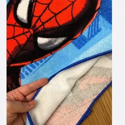 حوله استخری کودک طرح مرد عنکبوتی ابعاد 70 در 140 سانتی متر جنس پلی استر