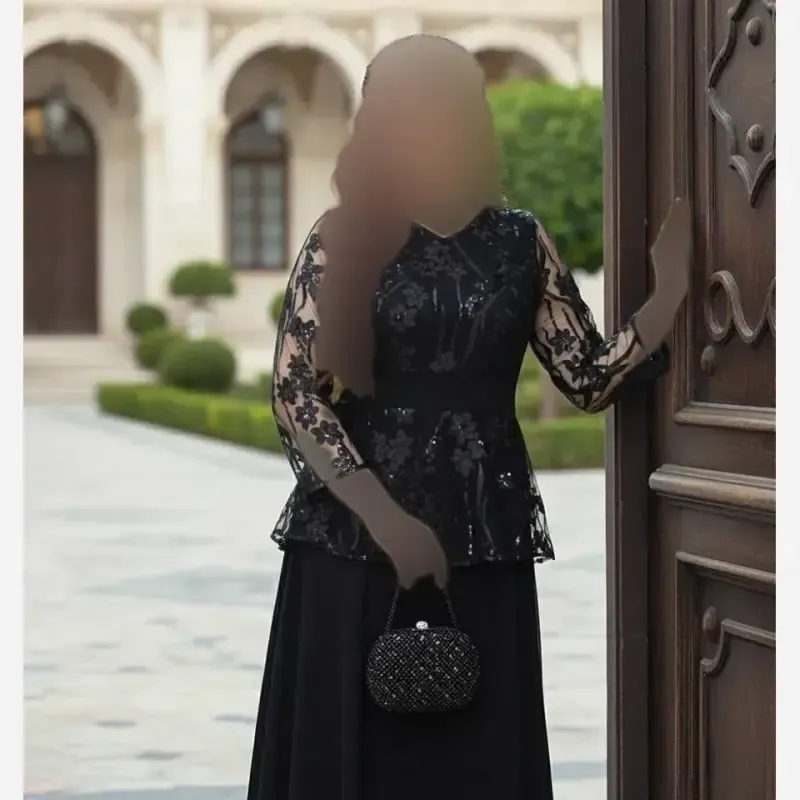 ماکسی مجلسی زنانه کرپ لمه و گیپور پولک دوزی مشکی مدل مژگان