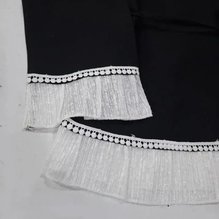 مانتو شلوار مروارید جنس مازراتی و تور رنگ مشکی سایز فری تا 46
