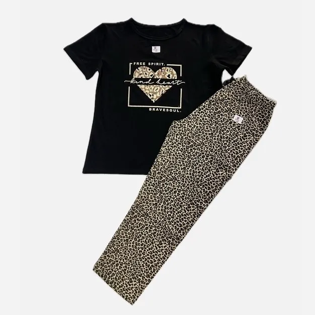 ست تی شرت و شلوار نخی طرح پلنگی قلب برند Beytas سایز XL تا 3XL
